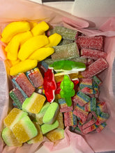 Lade das Bild in den Galerie-Viewer, Ramadan-Geschenkbox
